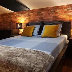 Room With Private Wc With Free Parking Ferienhaus